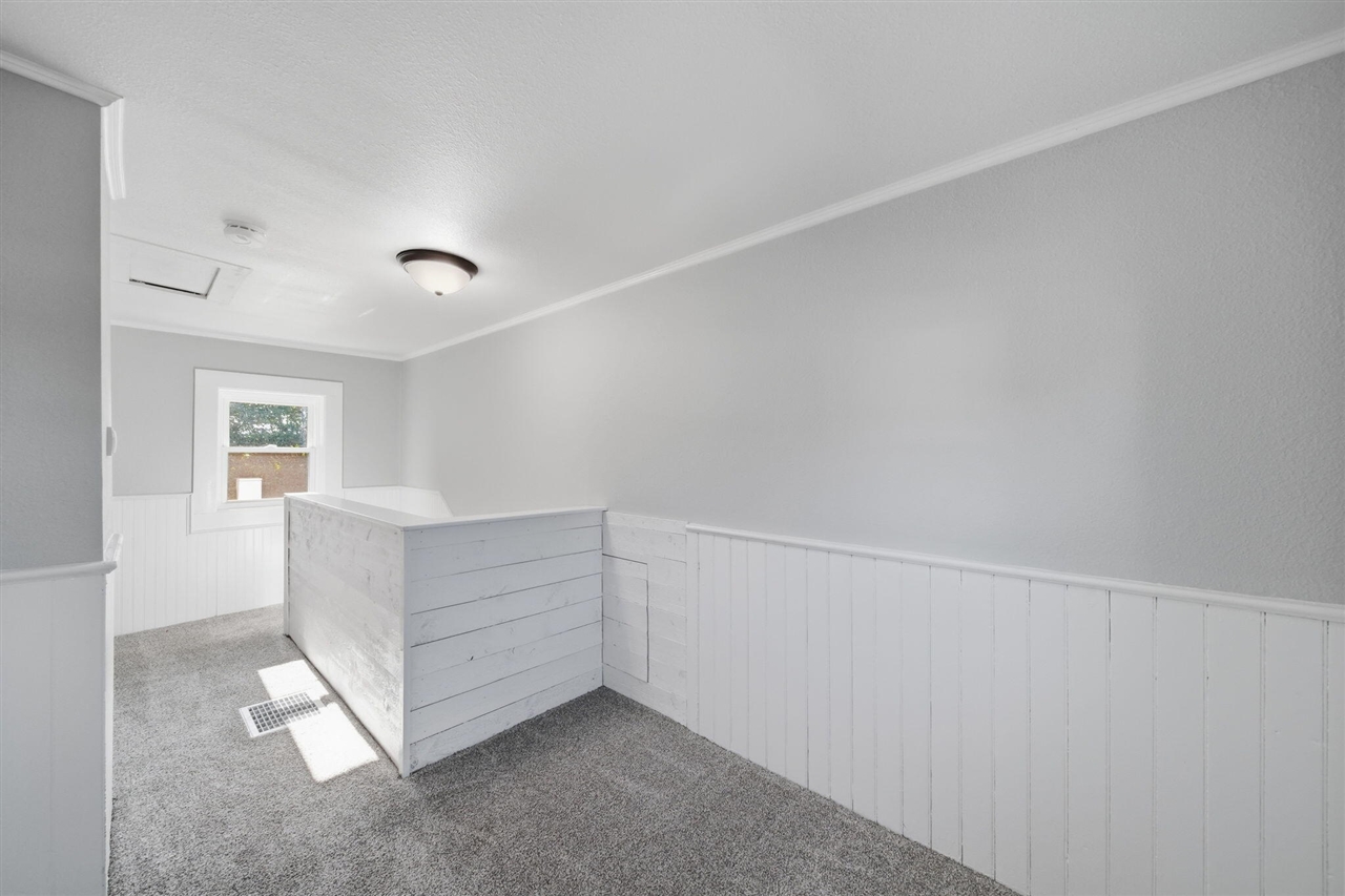 1025 Hamilton Street Property Photo 29