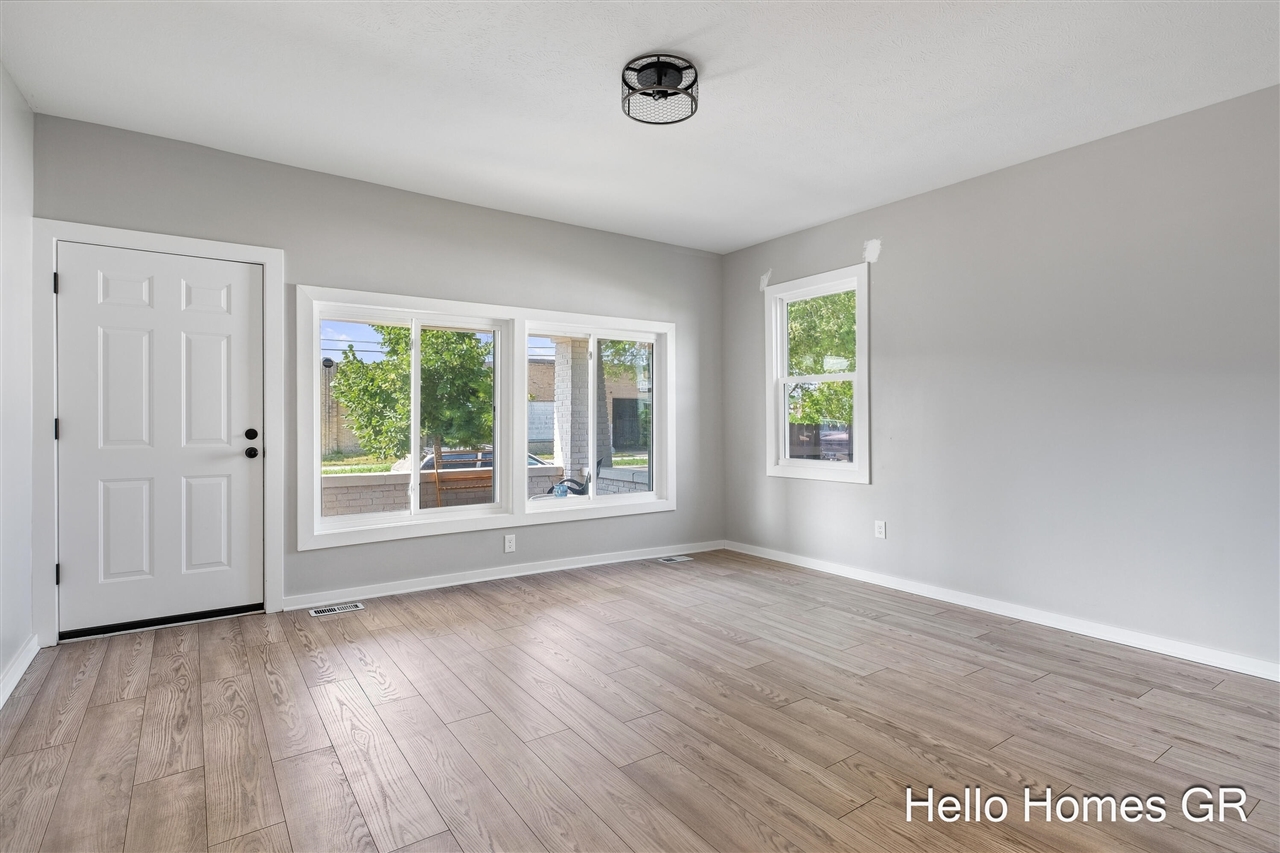 39 Fair Street Property Photo 5