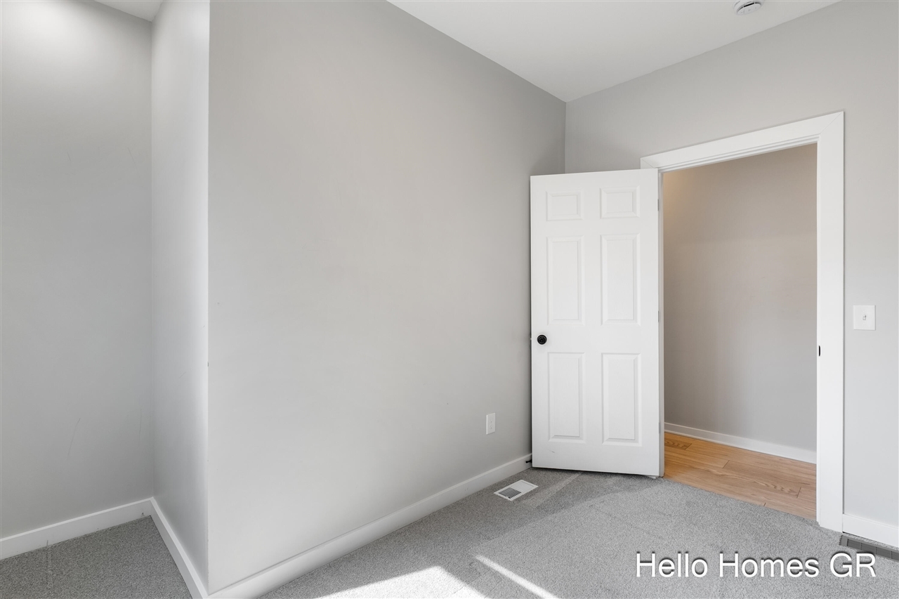 39 Fair Street Property Photo 18