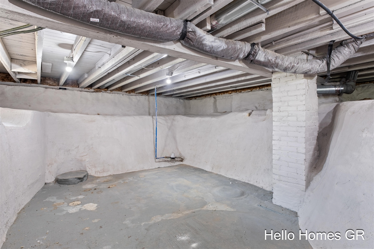 39 Fair Street Property Photo 23
