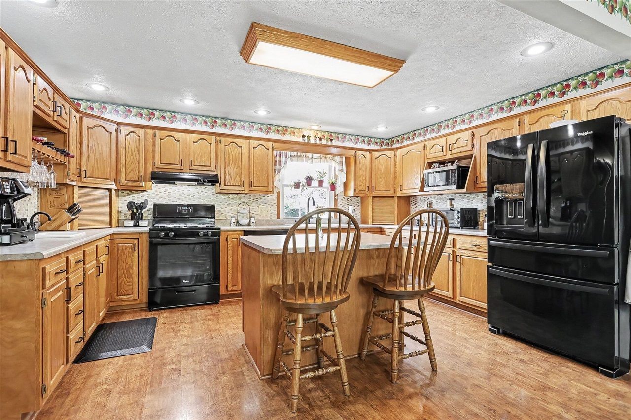 28783 Sarabyn Street Property Photo 5