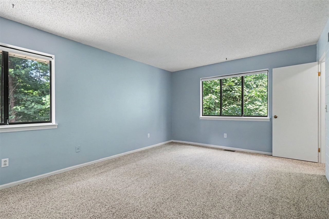 723 Charlemagne Boulevard Property Photo 10