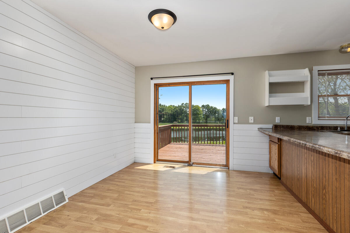 5265 Belding Road Property Photo 11