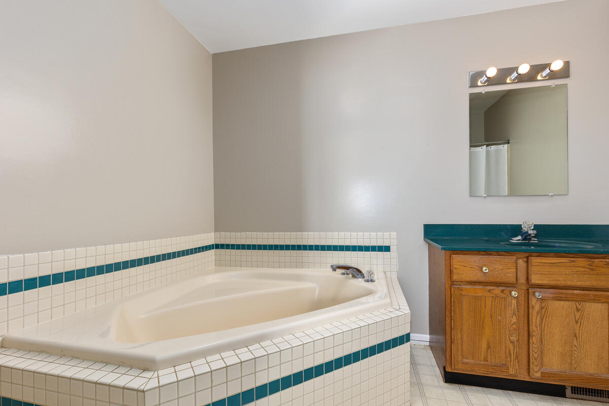 5265 Belding Road Property Photo 14