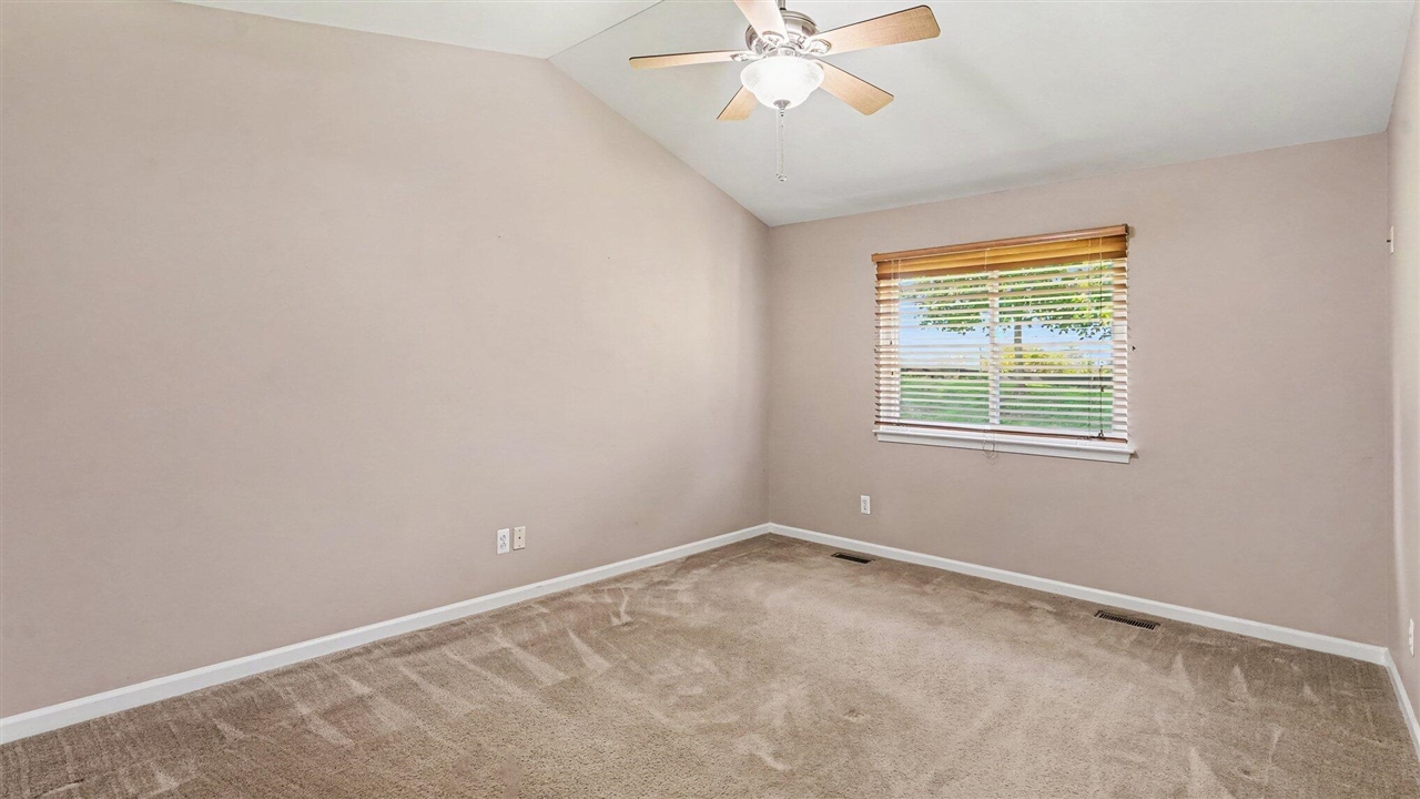 637 Bristol Drive Property Photo 12
