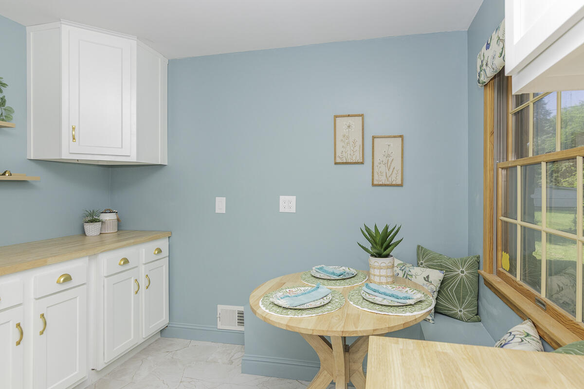 55132 M 51 Property Photo 6