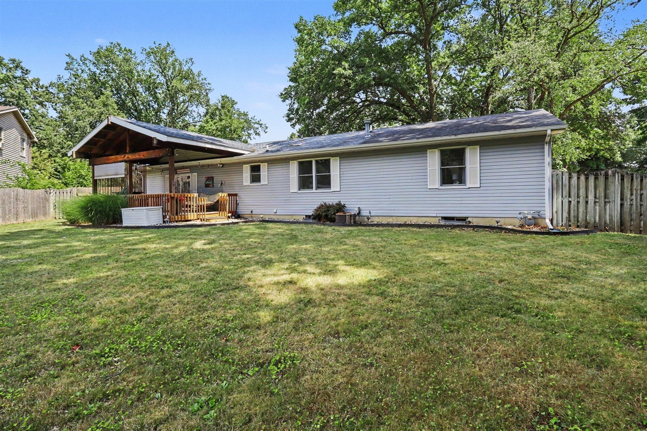 111 W Hamilton Lane Property Photo 24