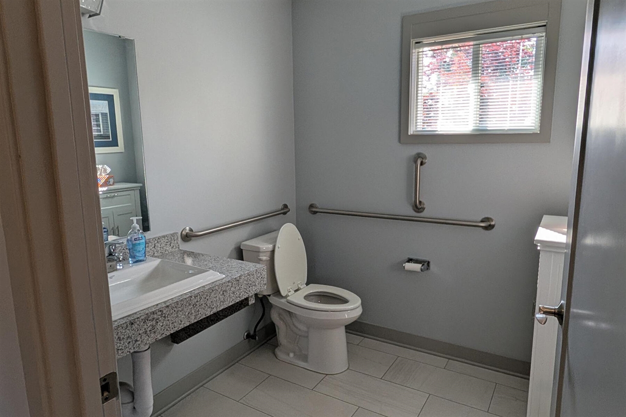 1921 Ruddiman Drive Property Photo 7