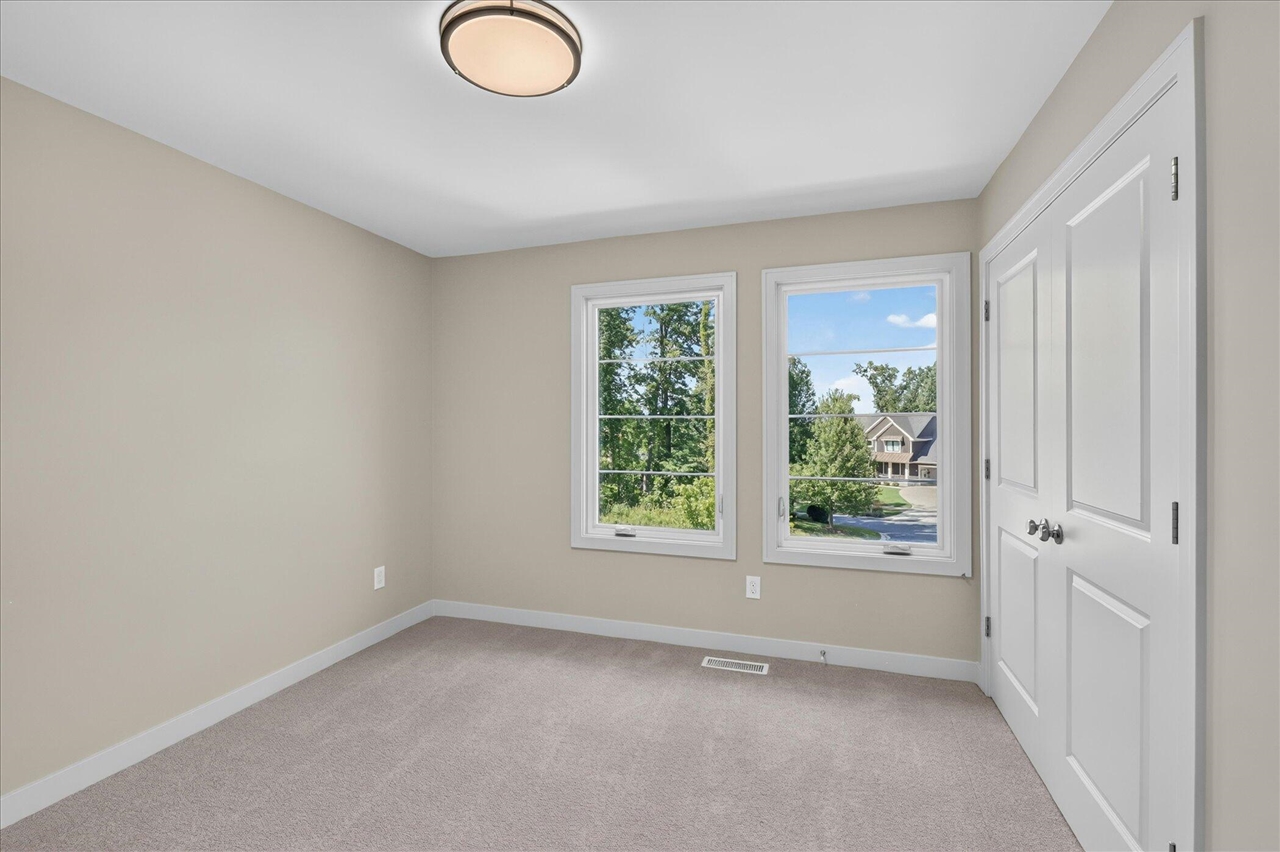 8605 Brighten Trail Property Photo 24