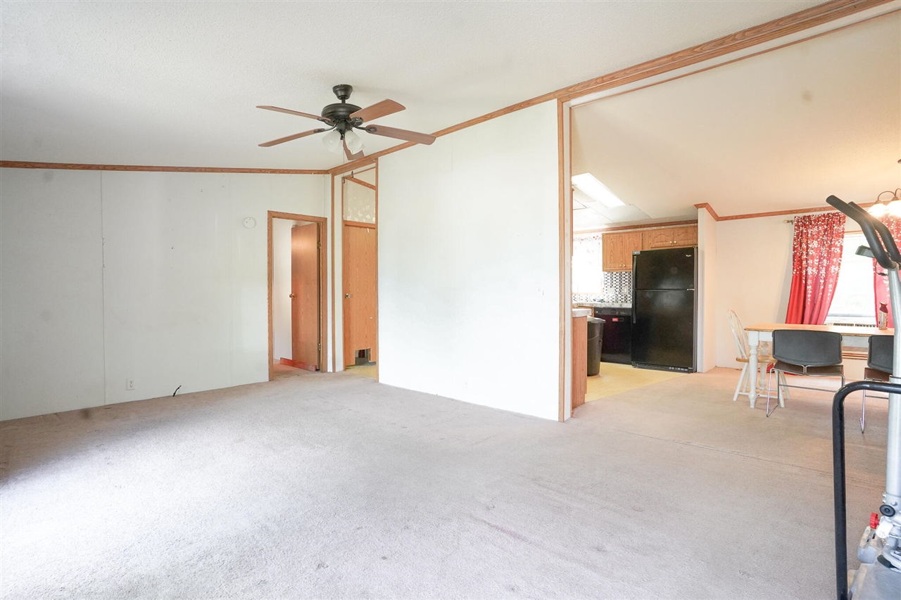 513 E Rainbow Road Property Photo 8