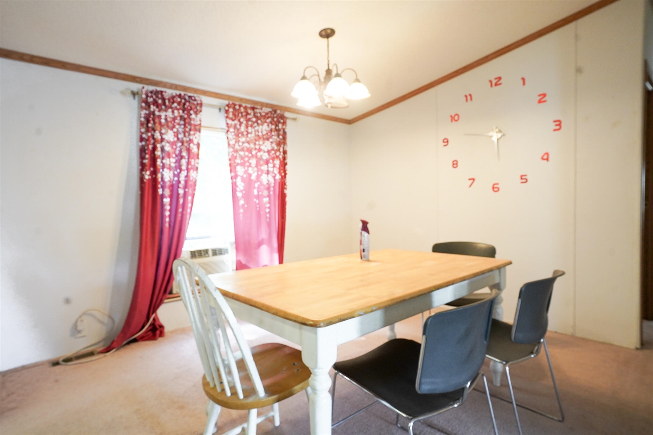 513 E Rainbow Road Property Photo 9
