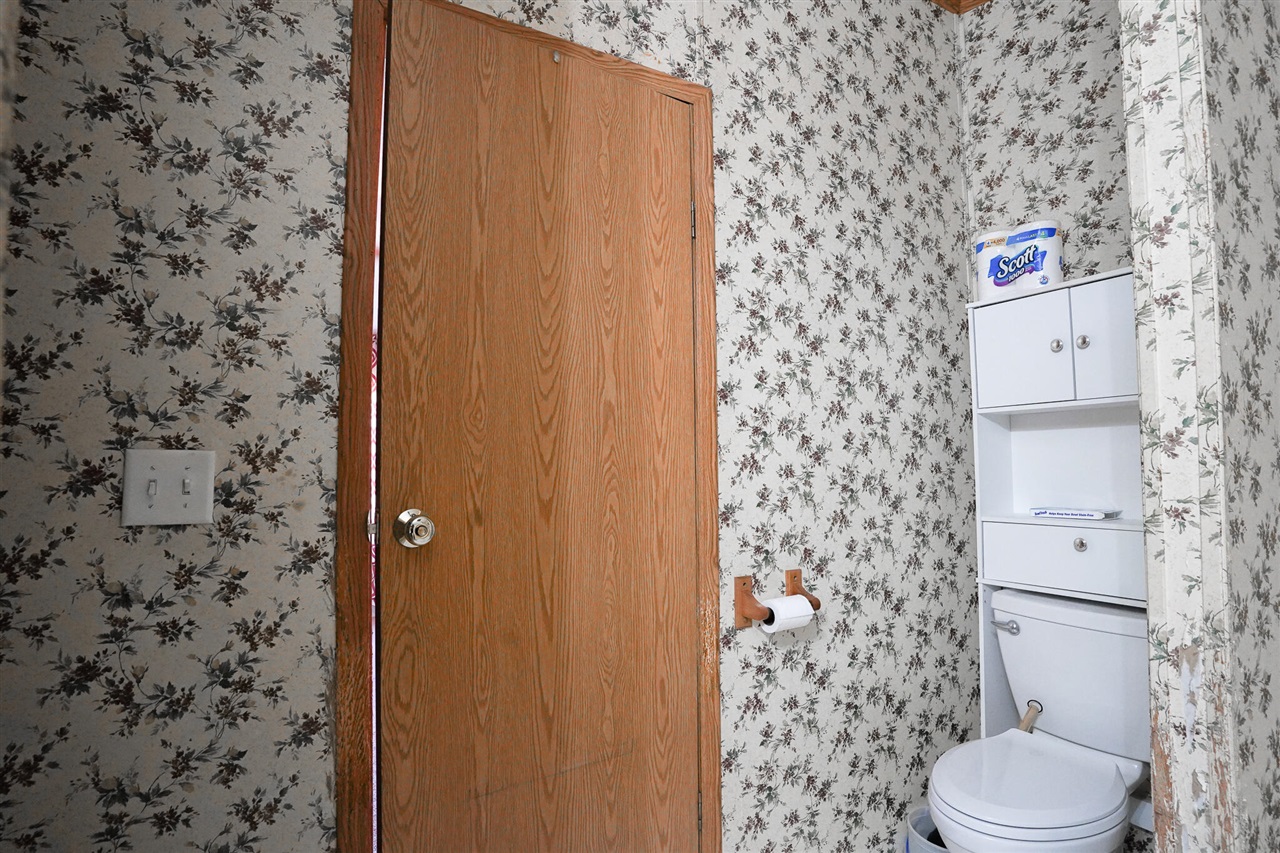 513 E Rainbow Road Property Photo 17
