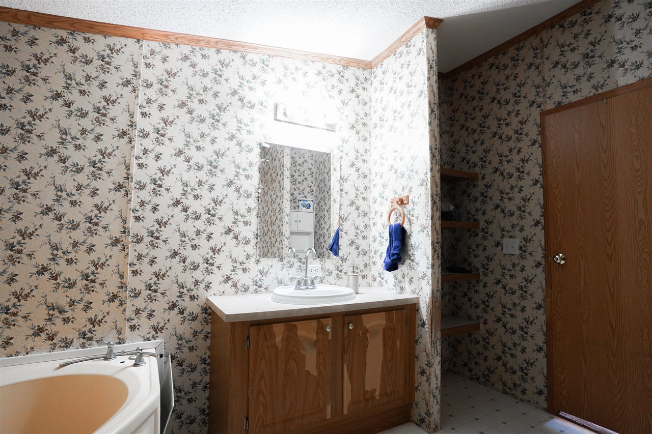 513 E Rainbow Road Property Photo 18