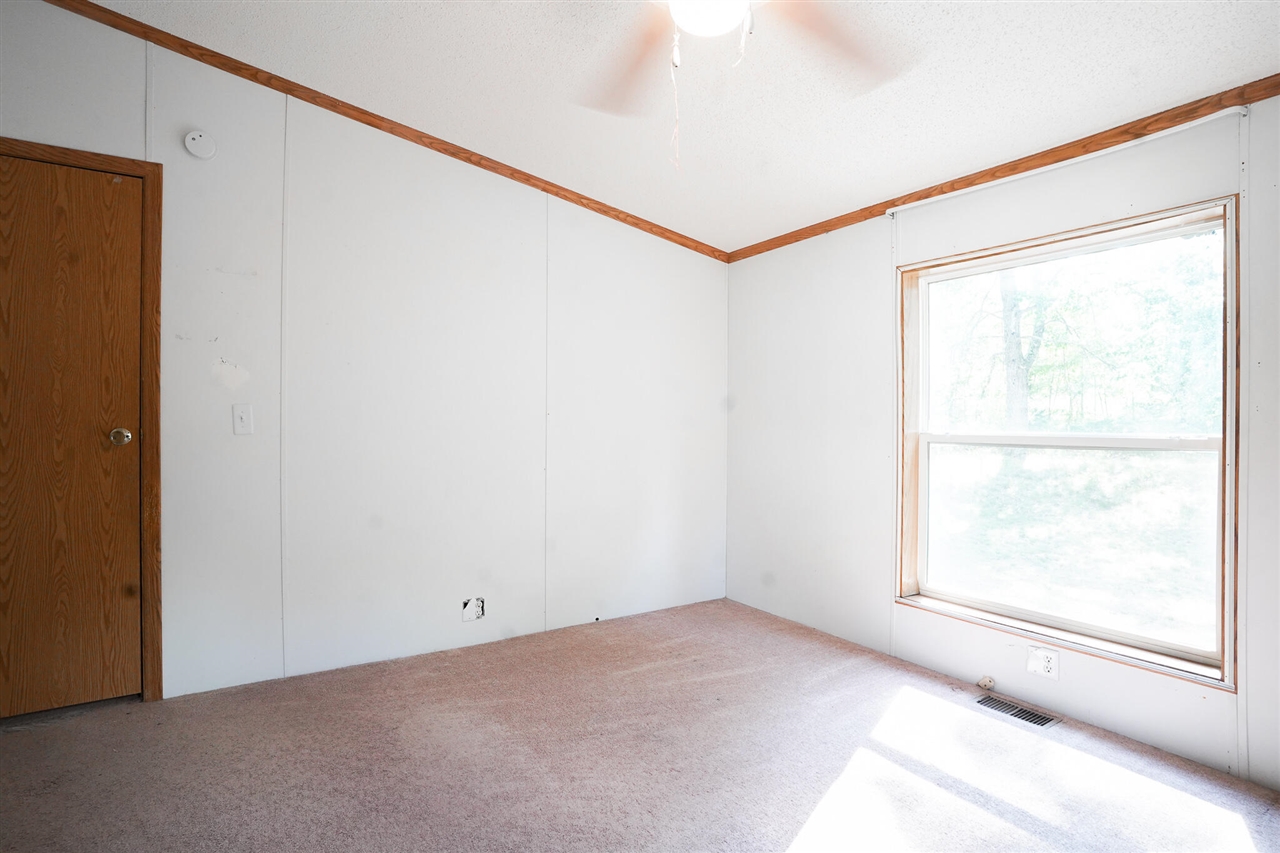 513 E Rainbow Road Property Photo 22