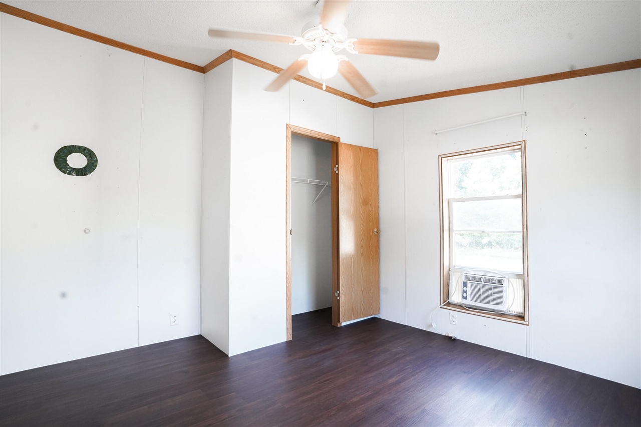513 E Rainbow Road Property Photo 26