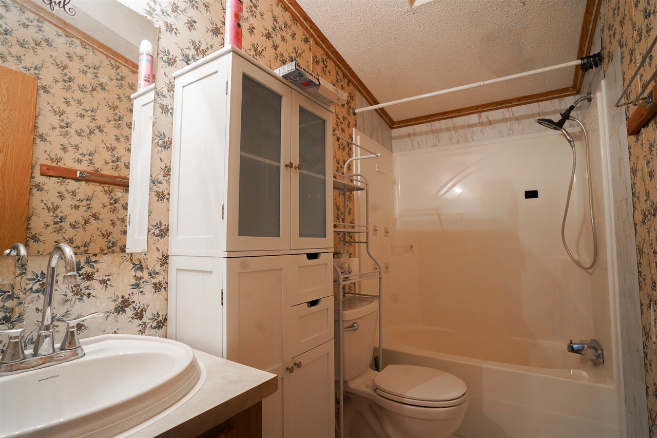 513 E Rainbow Road Property Photo 28