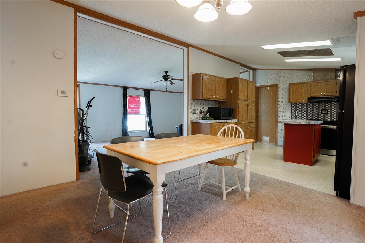 513 E Rainbow Road Property Photo 33