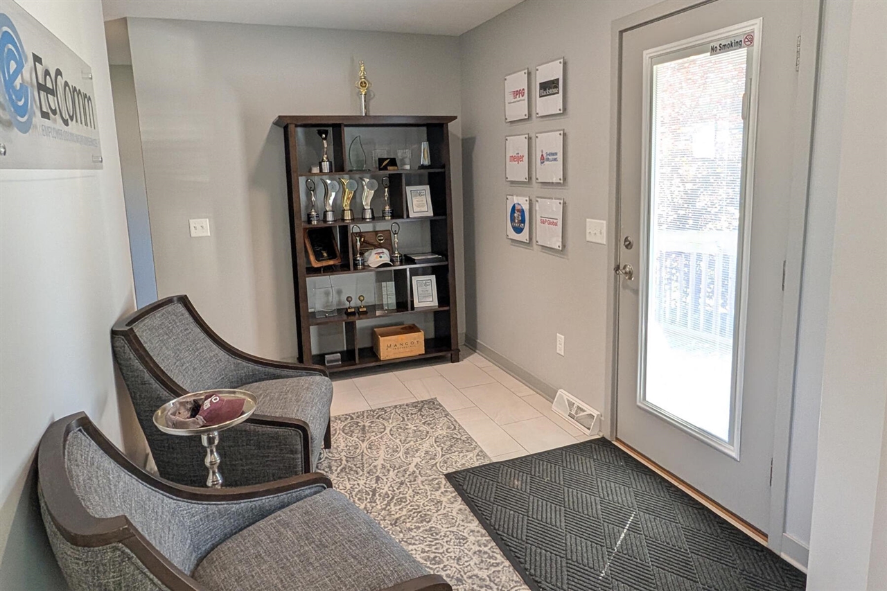 1921 Ruddiman Drive Property Photo 6