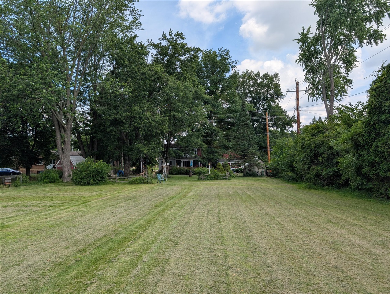26137 Joy Road Property Photo 3