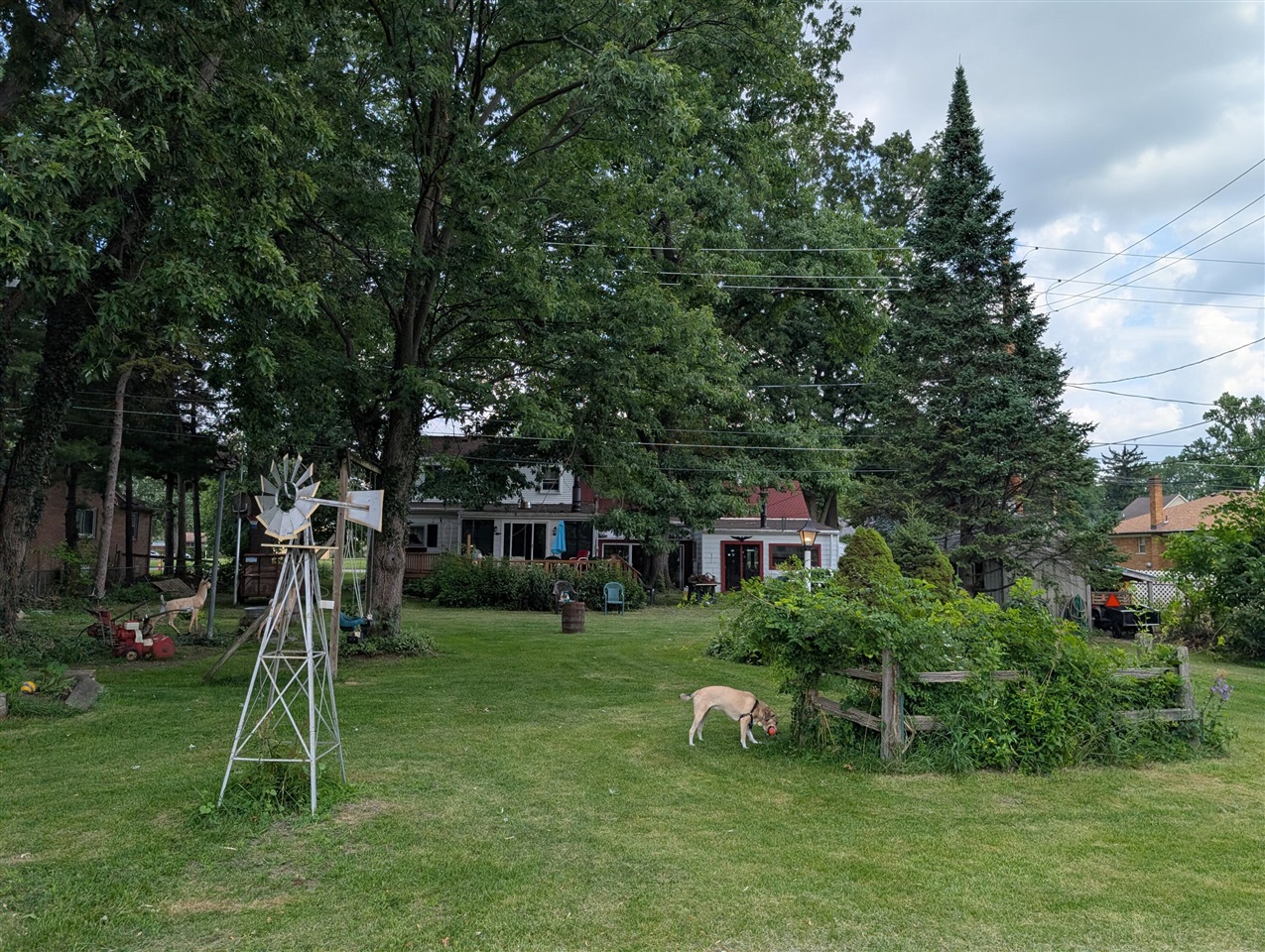 26137 Joy Road Property Photo 4