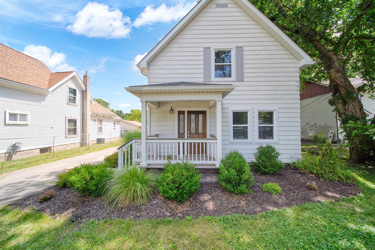 1407 Merriman Street Property Photo 1