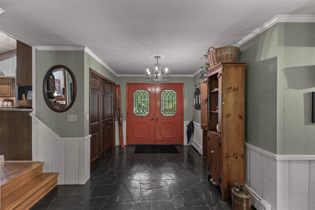 12879 Lakeshore Drive Property Photo 2