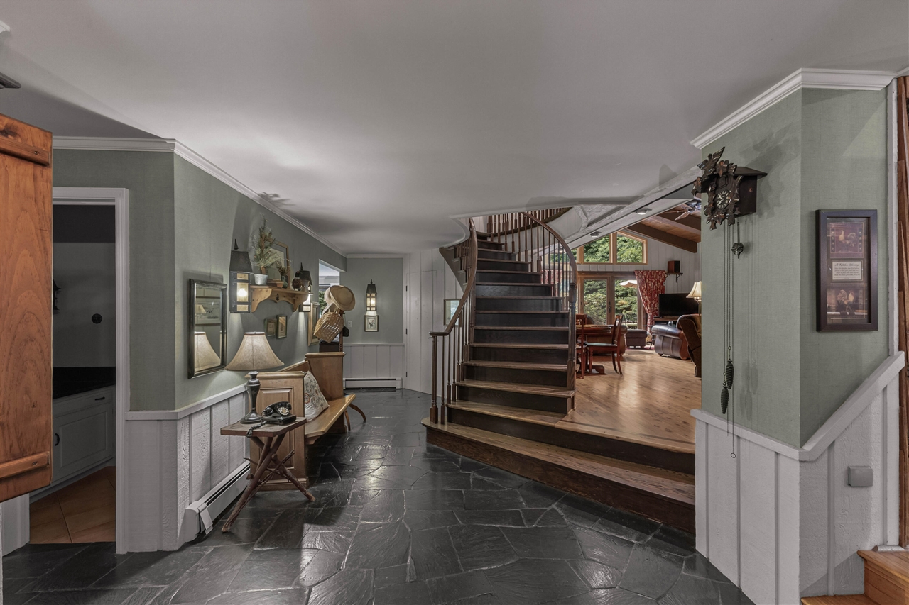 12879 Lakeshore Drive Property Photo 3