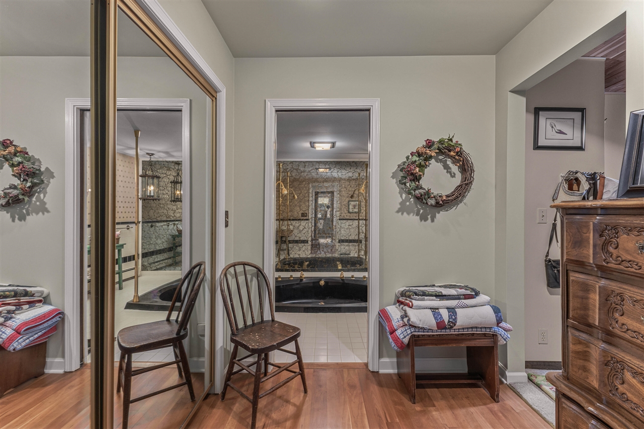 12879 Lakeshore Drive Property Photo 26
