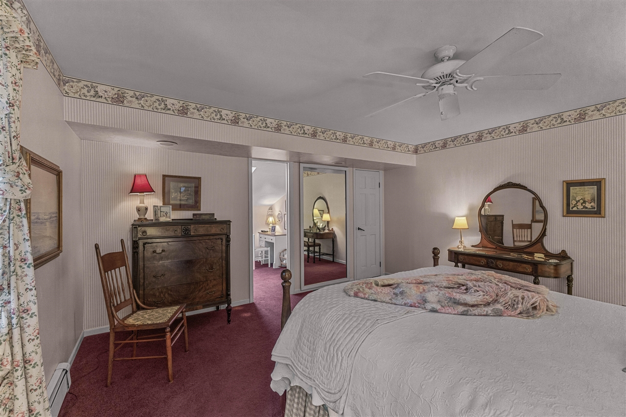 12879 Lakeshore Drive Property Photo 36