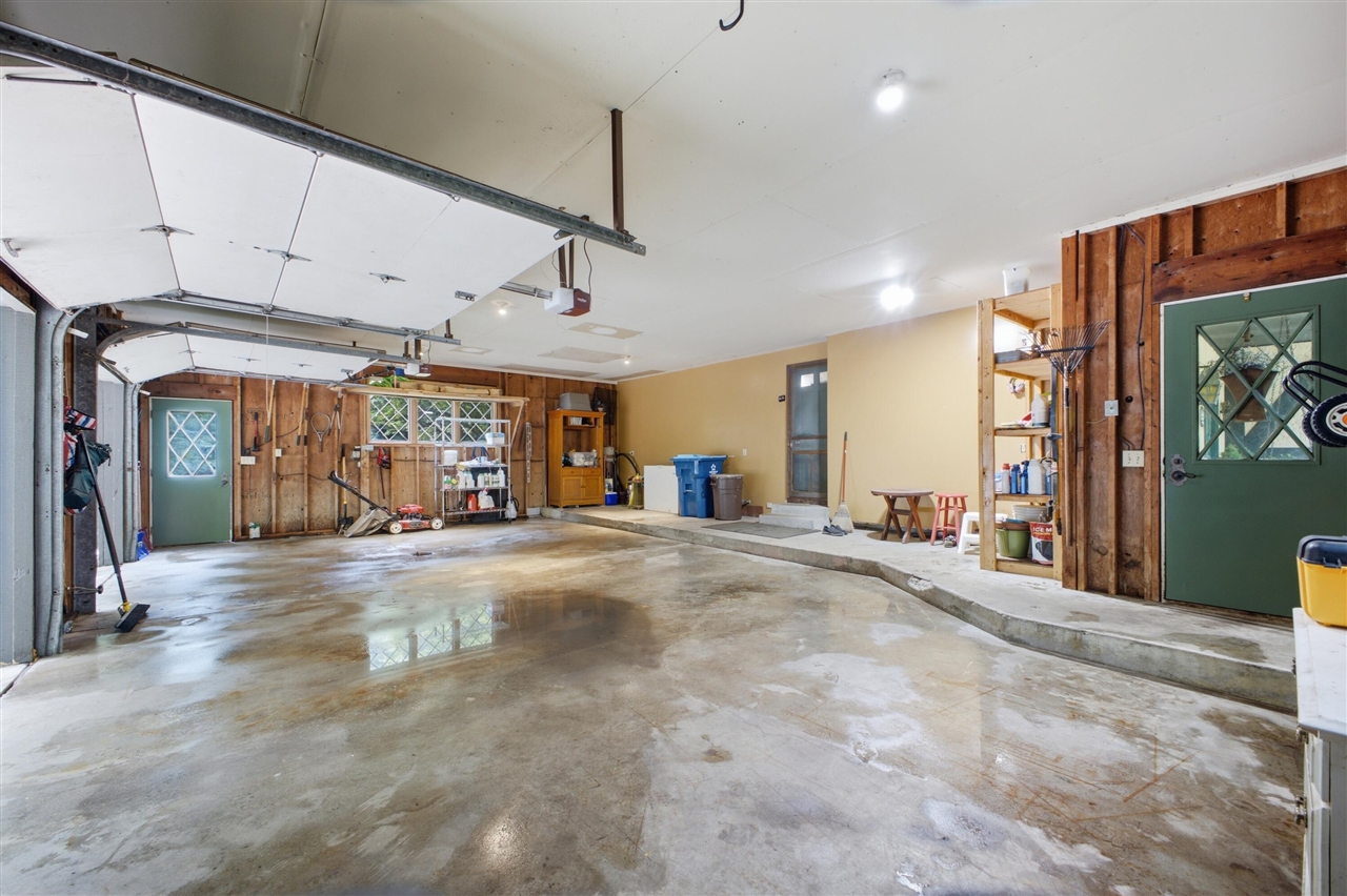 12879 Lakeshore Drive Property Photo 48