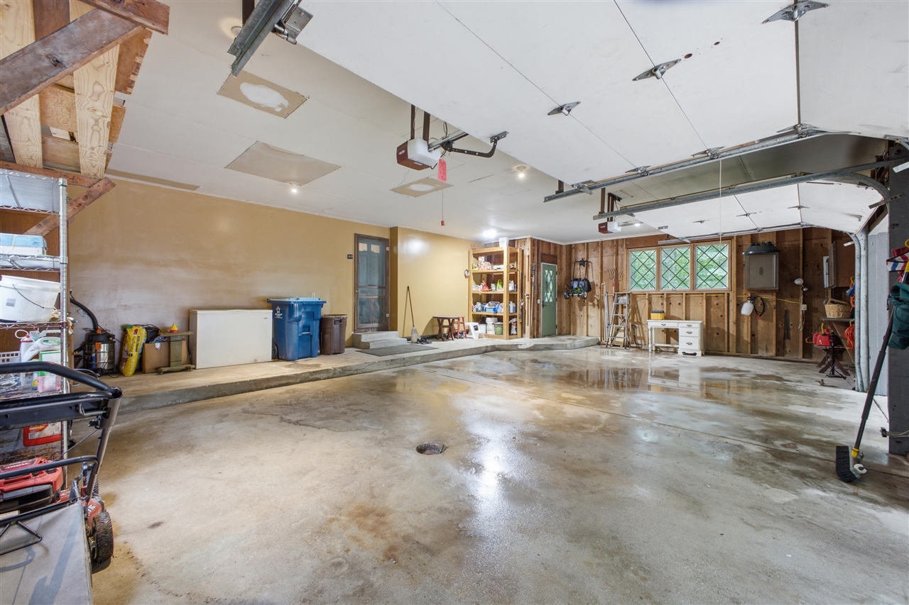 12879 Lakeshore Drive Property Photo 49
