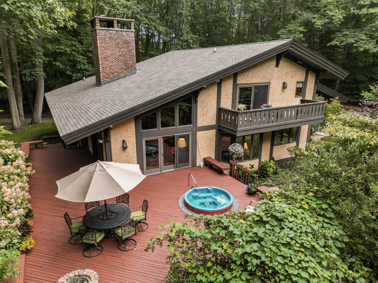 12879 Lakeshore Drive Property Photo 58