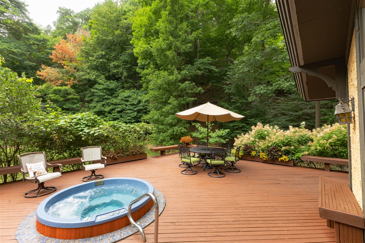 12879 Lakeshore Drive Property Photo 59