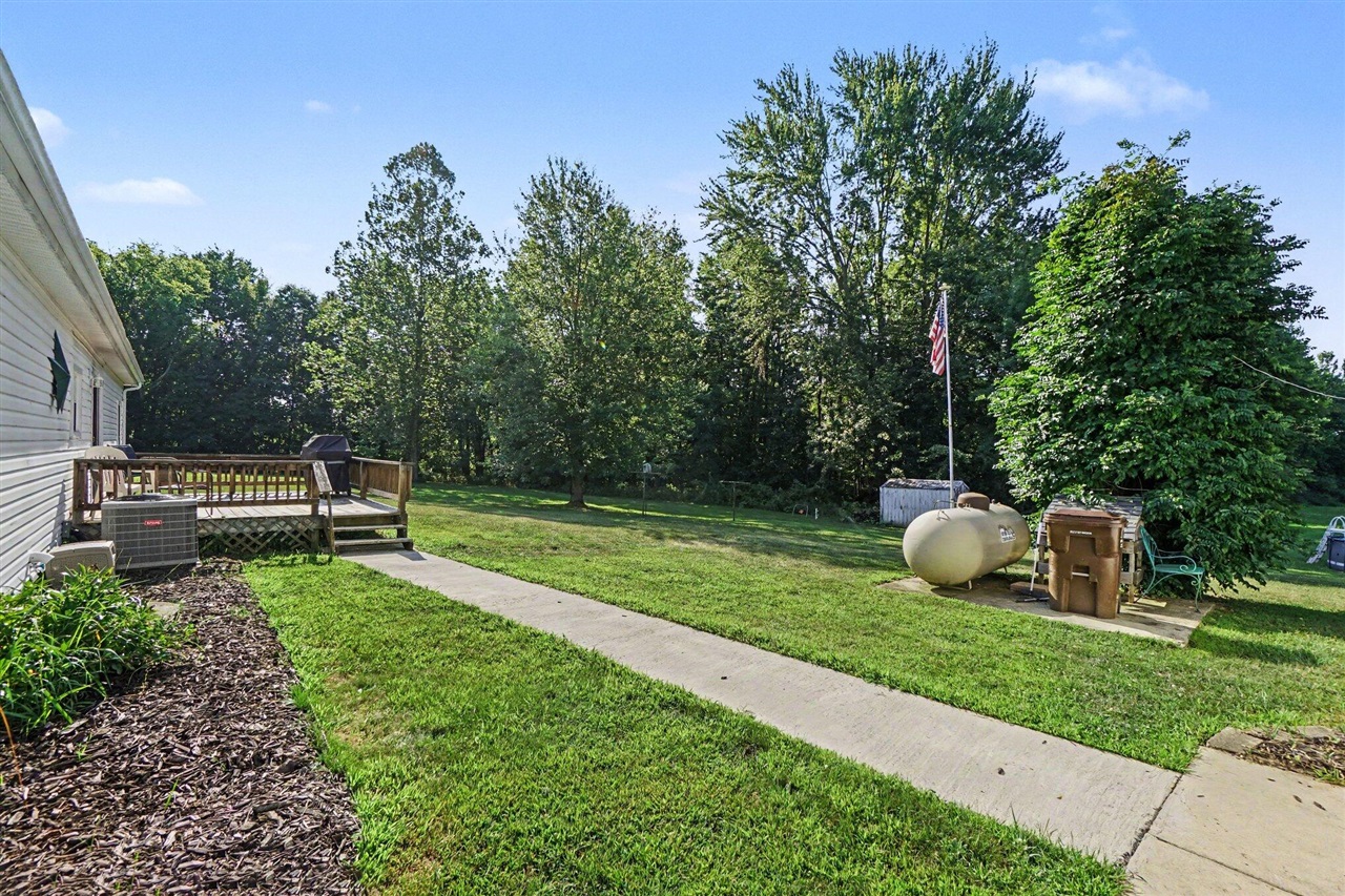 10110 N Drive Property Photo 16