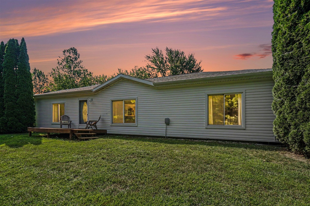 10110 N Drive Property Photo 29