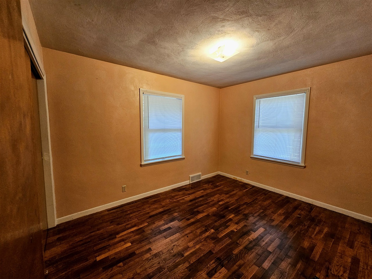 28491 C Drive Property Photo 8