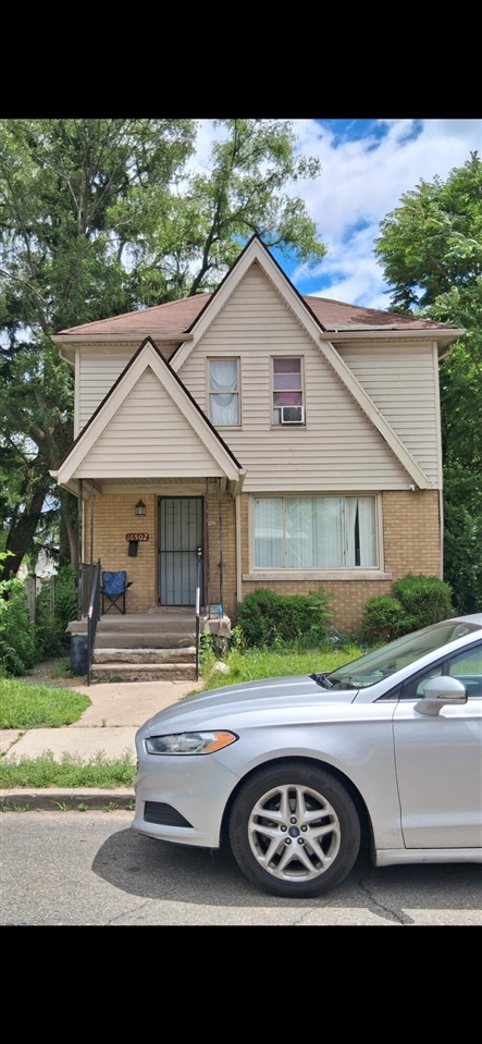16502 Lilac Street Property Photo 1