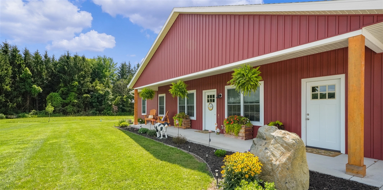 1963 Shaw Road Property Photo 3