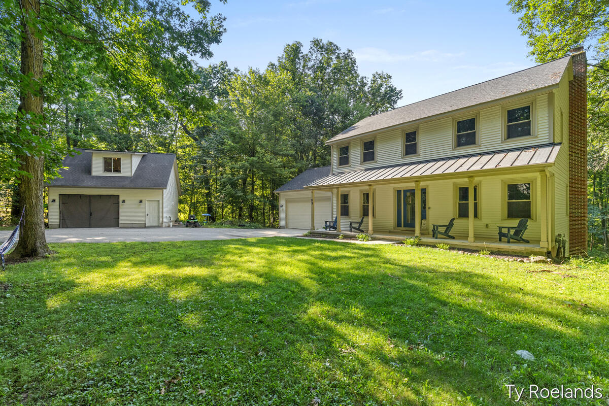 99 Radny Drive Property Photo 2