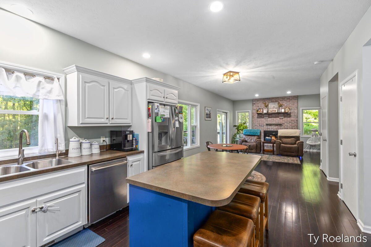 99 Radny Drive Property Photo 11