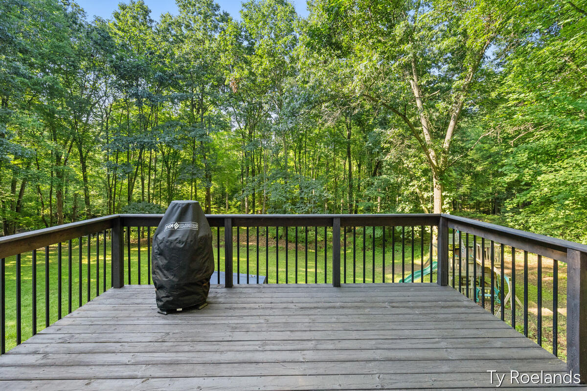 99 Radny Drive Property Photo 18