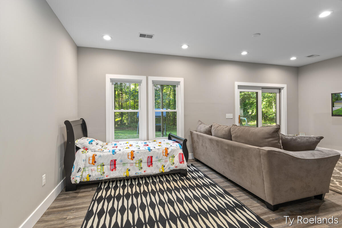 99 Radny Drive Property Photo 33