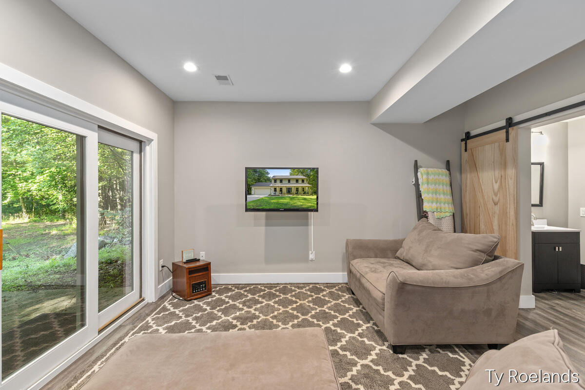 99 Radny Drive Property Photo 34