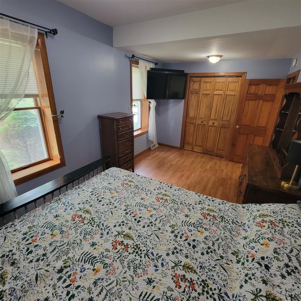 8 E Barton Street Property Photo 19