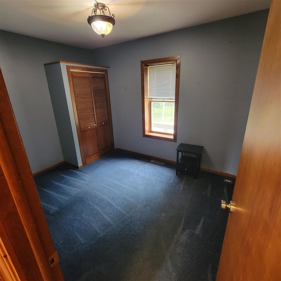 8 E Barton Street Property Photo 20