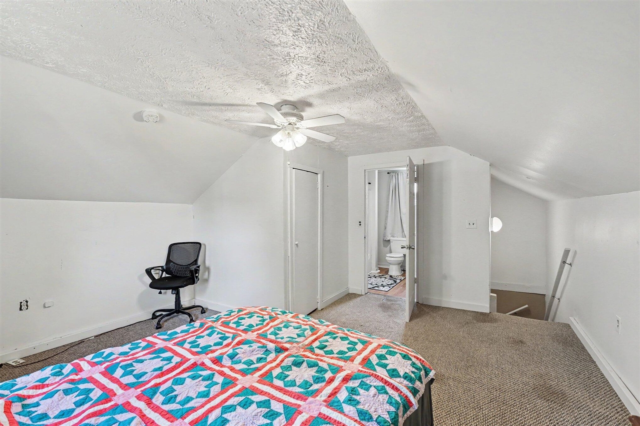 5366 Folks Road Property Photo 13