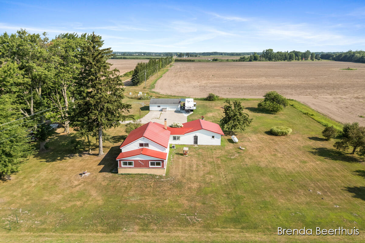 8800 Ellis Road Property Photo 33
