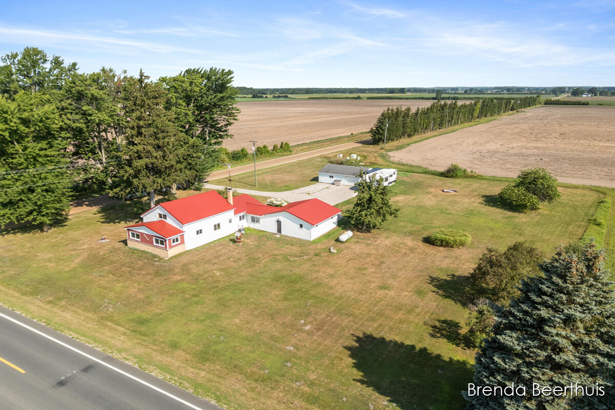 8800 Ellis Road Property Photo 34