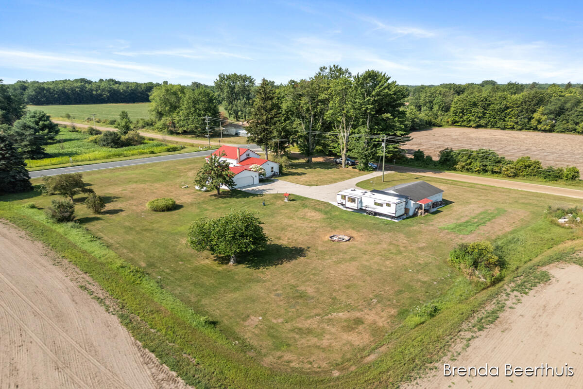 8800 Ellis Road Property Photo 35