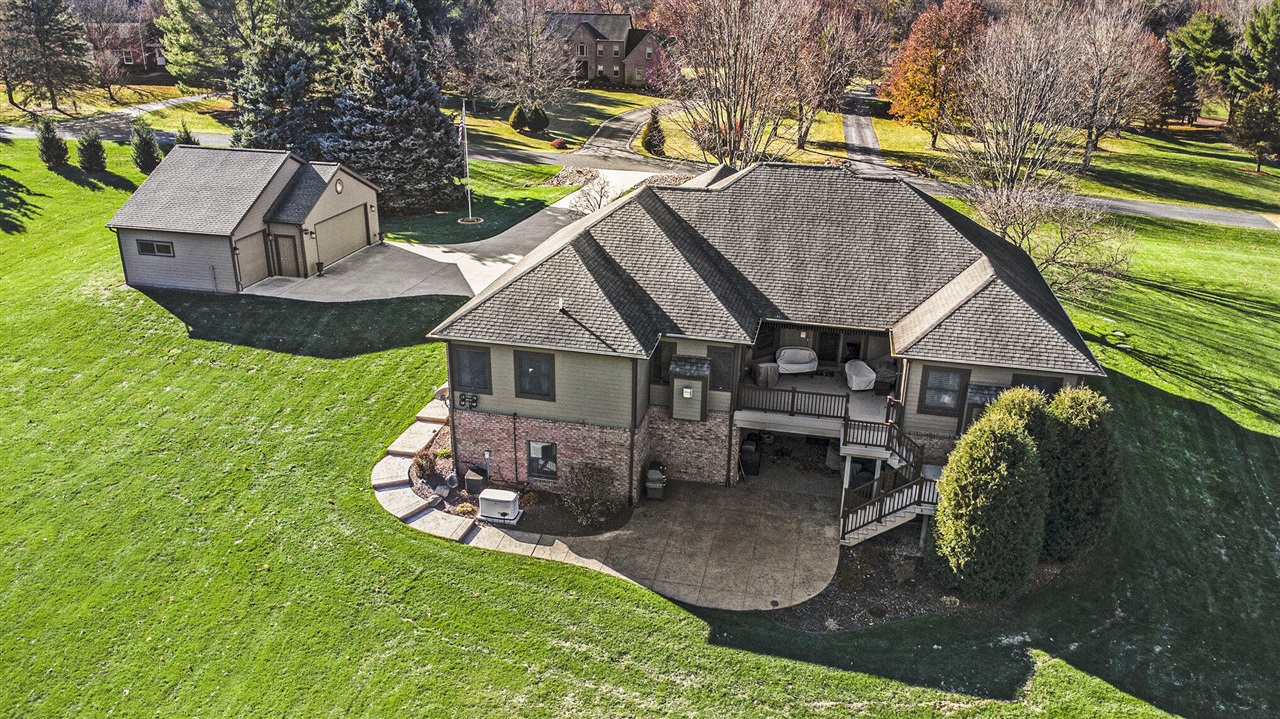 8588 Webster Hills Road Property Photo 4
